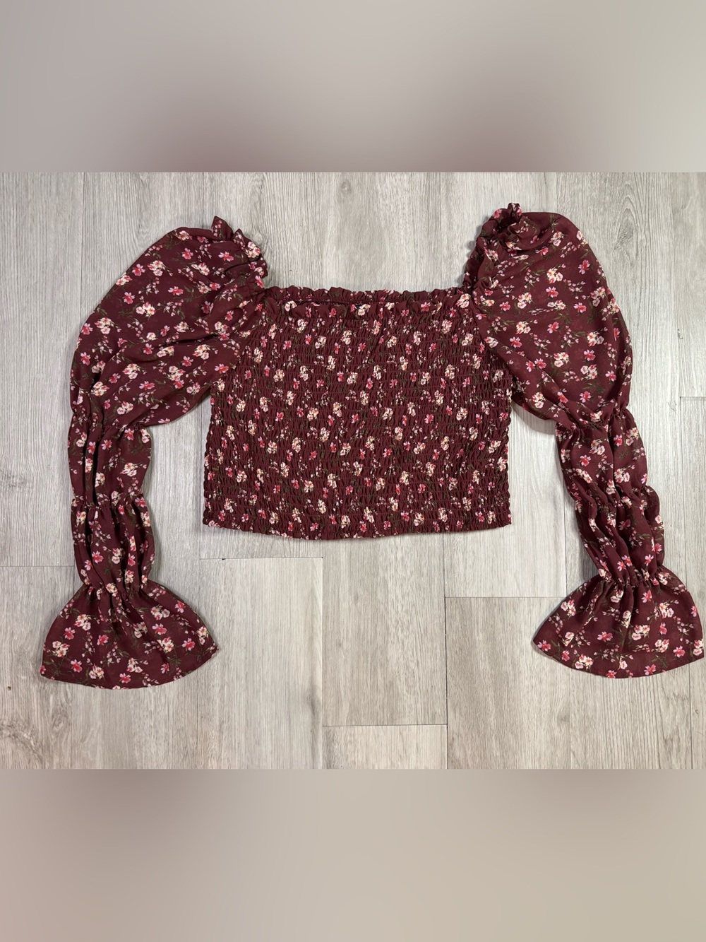 Wild Fable Women’s Burgundy Red Floral Smocked Cropped Top Boho Long Sleeve XL